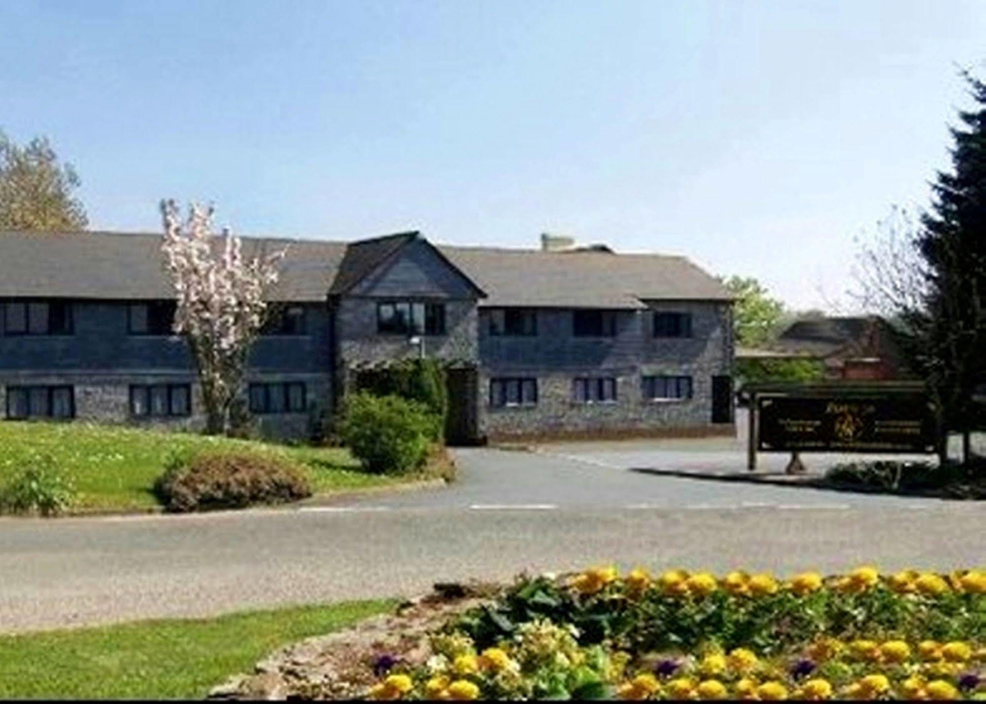 Smithaleigh Farm Rooms And Apartments Sparkwell Exterior photo